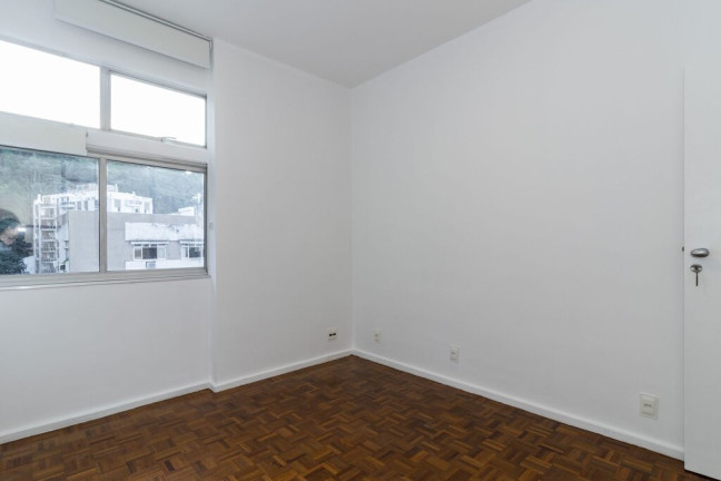 Imagem Apartamento com 3 Quartos à Venda, 128 m² em Leblon - Rio De Janeiro Imagem Apartamento com 3 Quartos à Venda, 128 m² em Leblon - Rio De Janeiro