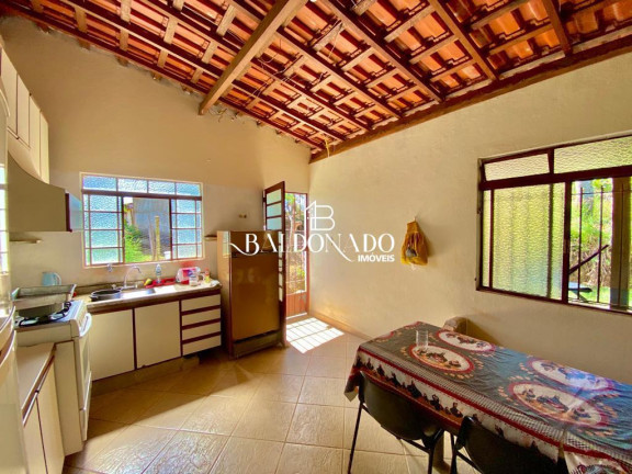 Imagem Imóvel com 2 Quartos à Venda, 12.000 m² em Centro - Munhoz Imagem Imóvel com 2 Quartos à Venda, 12.000 m² em Centro - Munhoz