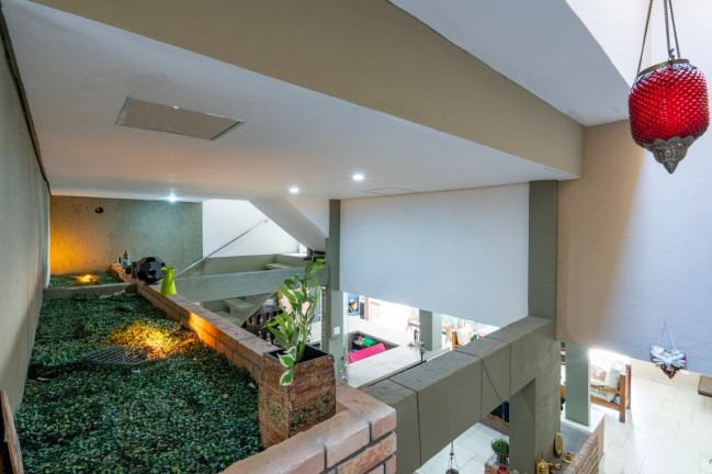 Imagem Casa com 4 Quartos à Venda, 387 m² em Vila Inah - São Paulo