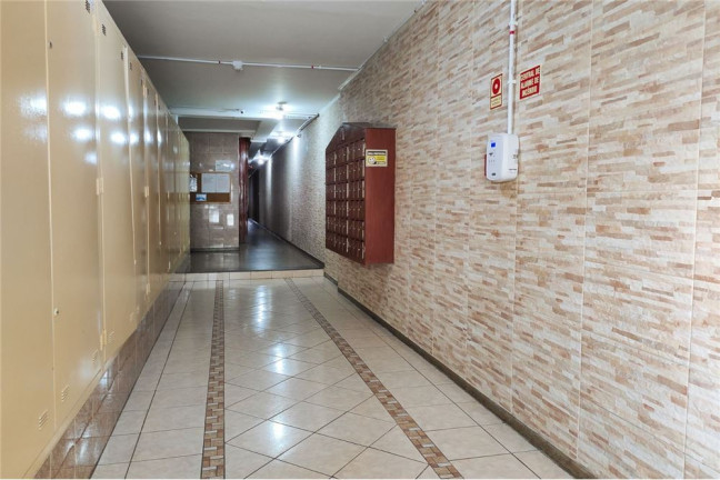 Imagem Imóvel com 2 Quartos à Venda, em Floresta - Porto Alegre Imagem Imóvel com 2 Quartos à Venda, em Floresta - Porto Alegre