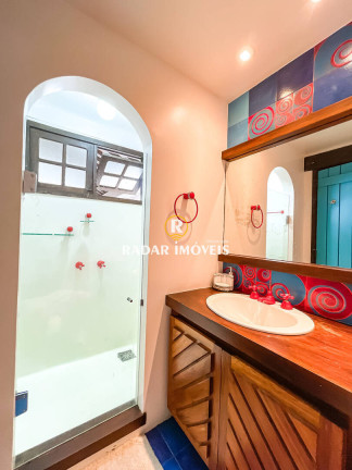 Imagem Casa com 9 Quartos à Venda, 670 m² em São Bento - Cabo Frio