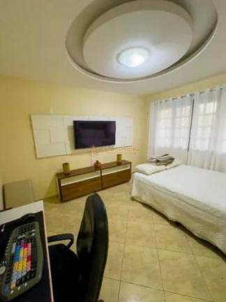 Imagem Casa com 4 Quartos à Venda, 383 m² em Vargem Grande - Rio De Janeiro Imagem Casa com 4 Quartos à Venda, 383 m² em Vargem Grande - Rio De Janeiro