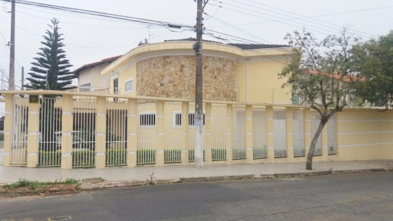 Imagem Sobrado com 4 Quartos à Venda, 375 m² em Jardim Realce - Suzano Imagem Sobrado com 4 Quartos à Venda, 375 m² em Jardim Realce - Suzano