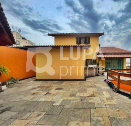 Imagem Casa com 3 Quartos à Venda, 800 m² em Vila Maria - São Paulo Imagem Casa com 3 Quartos à Venda, 800 m² em Vila Maria - São Paulo