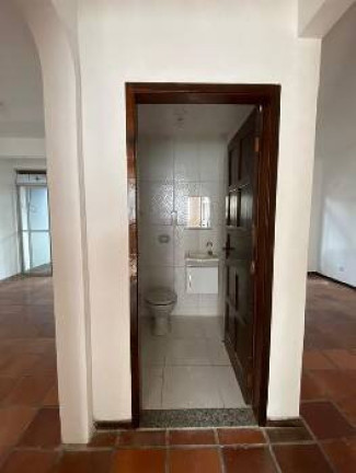 Imagem Sobrado com 3 Quartos à Venda, 210 m² em 29 De Julho - Paranaguá
