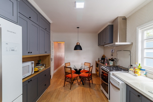 Imagem Sobrado com 3 Quartos à Venda, 222 m² em Morumbi - São Paulo