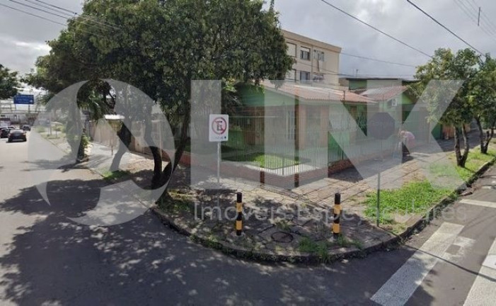 Imagem Casa com 3 Quartos à Venda, 250 m² em Jardim Itu - Porto Alegre Imagem Casa com 3 Quartos à Venda, 250 m² em Jardim Itu - Porto Alegre