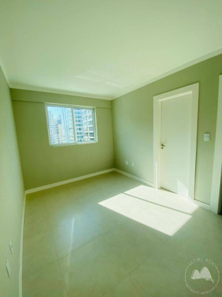 Imagem Apartamento com 4 Quartos à Venda, 175 m² em Meia Praia - Itapema Imagem Apartamento com 4 Quartos à Venda, 175 m² em Meia Praia - Itapema