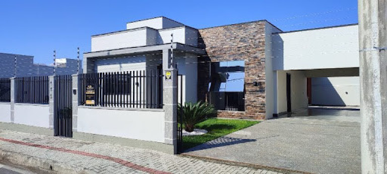 Casa com 2 Quartos à Venda, 175 m² em Bosque Da Mata - Tijucas