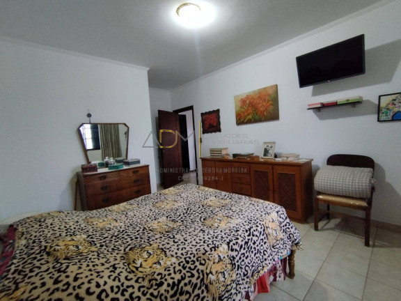 Imagem Sobrado com 4 Quartos à Venda, 420 m² em Centro - Botucatu