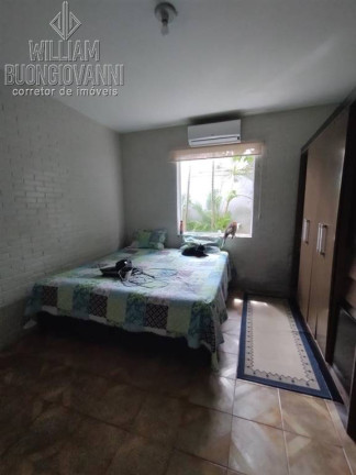 Imagem Casa com 3 Quartos à Venda, 146 m² em Flórida - Praia Grande Imagem Casa com 3 Quartos à Venda, 146 m² em Flórida - Praia Grande
