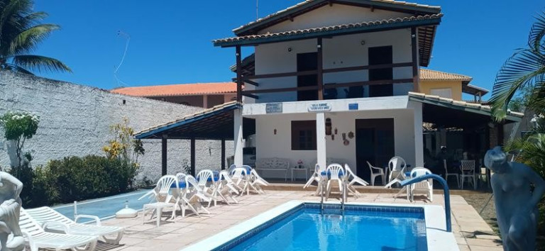 Casa com 4 Quartos à Venda, 500 m² em Barra Do Jacuípe - Camaçari