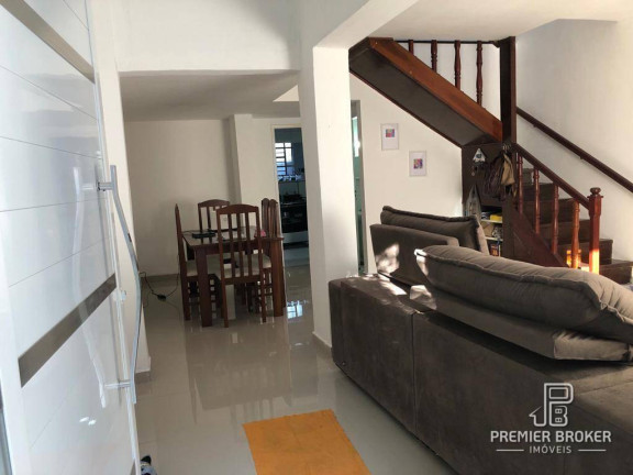Imagem Casa com 3 Quartos à Venda, 117 m² em Granja Guarani - Teresópolis Imagem Casa com 3 Quartos à Venda, 117 m² em Granja Guarani - Teresópolis