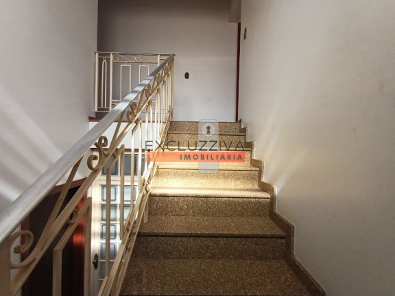 Imagem Sobrado com 4 Quartos à Venda, 300 m² em Centro - Taubaté