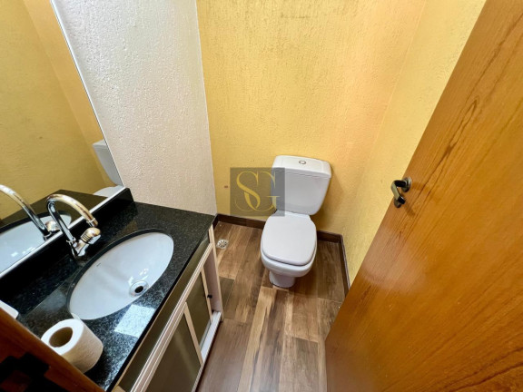 Imagem Casa de Condomínio com 3 Quartos à Venda, 111 m² em Granja Guarani - Teresópolis