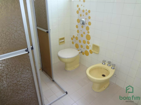 Imagem Apartamento com 3 Quartos para Alugar, 110 m² em Centro - Santa Maria Imagem Apartamento com 3 Quartos para Alugar, 110 m² em Centro - Santa Maria
