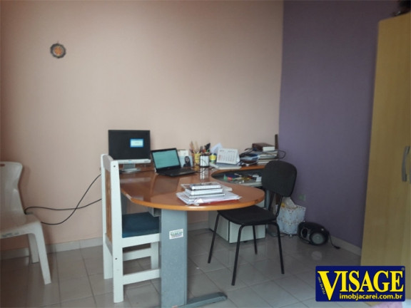 Imagem Casa com 3 Quartos à Venda, 250 m² em Jd. Do Vale - Jacareí Imagem Casa com 3 Quartos à Venda, 250 m² em Jd. Do Vale - Jacareí