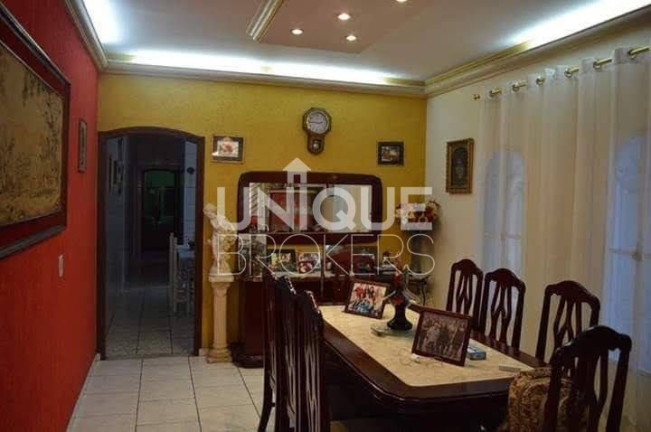 Casa com 4 Quartos à Venda, 183 m² em Vila Vianelo - Jundiaí