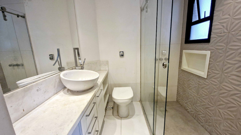 Imagem Apartamento com 4 Quartos à Venda, 184 m² em Aclimação - São Paulo Imagem Apartamento com 4 Quartos à Venda, 184 m² em Aclimação - São Paulo