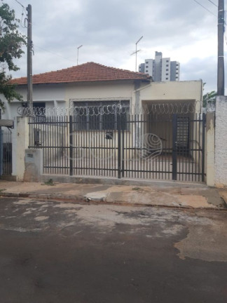 Casa com 3 Quartos à Venda, 195 m² em Centro - Araraquara