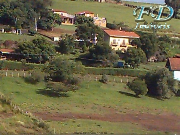 Imagem Chácara com 3 Quartos à Venda, 1.700 m² em água Comprida - Bragança Paulista