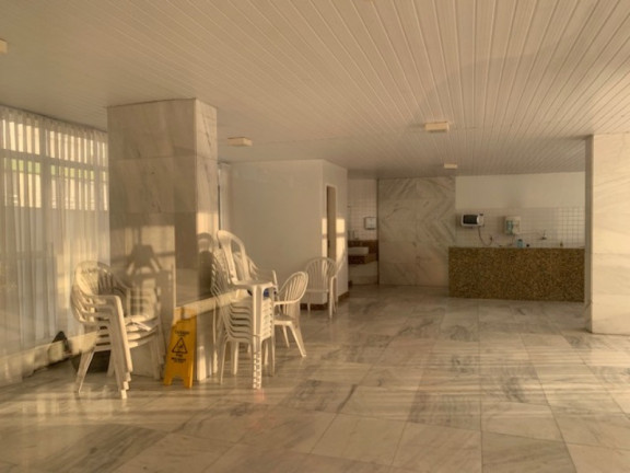 Imagem Imóvel com 4 Quartos à Venda, 250 m² em Campo Grande - Salvador Imagem Imóvel com 4 Quartos à Venda, 250 m² em Campo Grande - Salvador