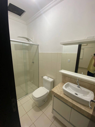 Imagem Casa à Venda, em Cidade Alta - Cuiabá Imagem Casa à Venda, em Cidade Alta - Cuiabá