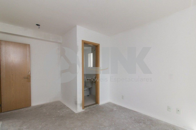 Imagem Apartamento com 3 Quartos à Venda, 81 m² em Passo Da Areia - Porto Alegre Imagem Apartamento com 3 Quartos à Venda, 81 m² em Passo Da Areia - Porto Alegre
