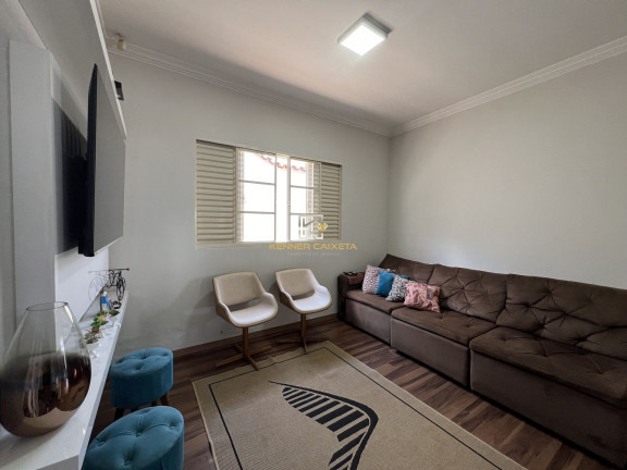 Imagem Casa com 3 Quartos à Venda, 251 m² em Caiçaras - Patos De Minas Imagem Casa com 3 Quartos à Venda, 251 m² em Caiçaras - Patos De Minas