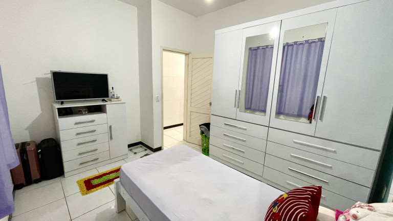 Imagem Casa com 3 Quartos à Venda, 200 m² em Luiz Iglésias - Colatina