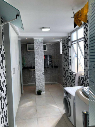 Foto do imóvel Apartamento com 3 Quartos à Venda, 105 m² em Centro - Florianópolis