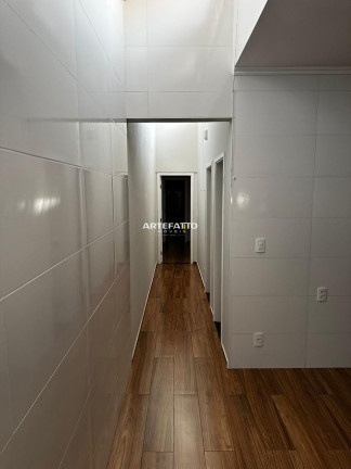 Imagem Casa com 2 Quartos à Venda, 178 m²