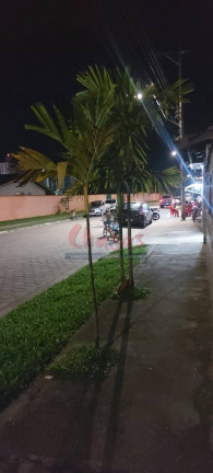 Imagem Casa com 2 Quartos à Venda, 150 m² em Massaguaçu - Caraguatatuba Imagem Casa com 2 Quartos à Venda, 150 m² em Massaguaçu - Caraguatatuba