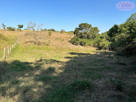 Terreno à Venda, 3.500 m² em Capela Do Alto - Capela Do Alto