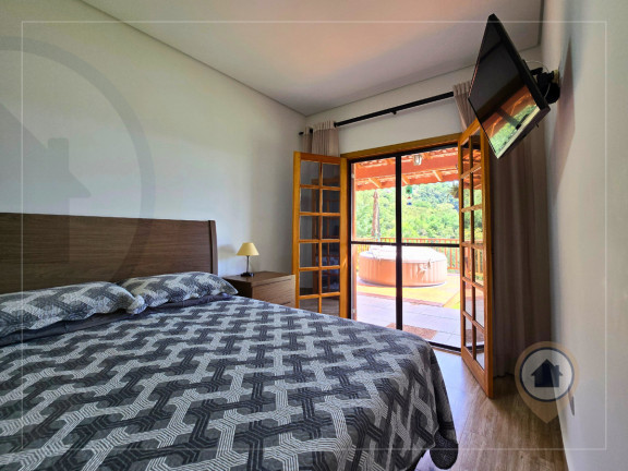 Imagem Fazenda à Venda, 162 m² em Zona Rural - Mairiporã Imagem Fazenda à Venda, 162 m² em Zona Rural - Mairiporã