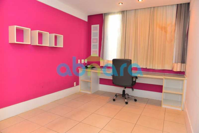 Imagem Apartamento com 4 Quartos à Venda, 220 m² em Copacabana - Rio De Janeiro Imagem Apartamento com 4 Quartos à Venda, 220 m² em Copacabana - Rio De Janeiro