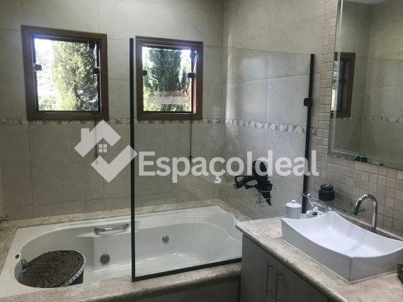 Imagem Sobrado com 4 Quartos à Venda, 275 m² em Jardim Ubirama - Lençóis Paulista