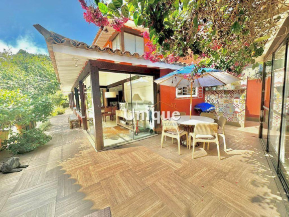 Imagem Casa com 5 Quartos à Venda, 300 m² em Manguinhos - Armação Dos Búzios