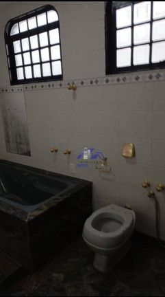 Imagem Casa com 3 Quartos à Venda, 210 m² em Dona Amélia - Araçatuba