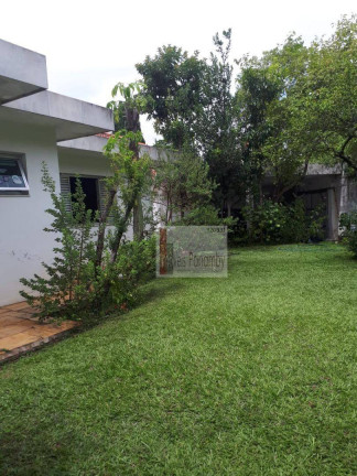 Imagem Casa com 4 Quartos à Venda, 400 m² em Alto De Pinheiros - São Paulo Imagem Casa com 4 Quartos à Venda, 400 m² em Alto De Pinheiros - São Paulo