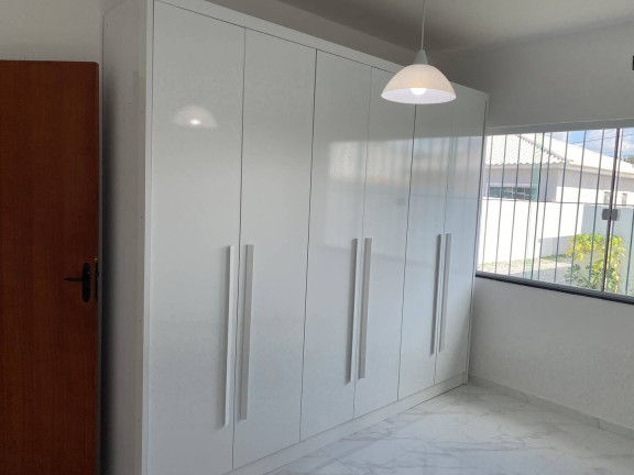 Imagem Casa com 3 Quartos à Venda, 215 m² em Coqueiral - Araruama