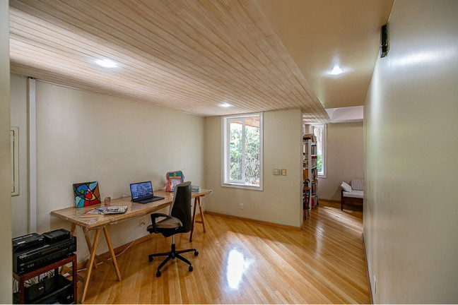 Imagem Casa com 4 Quartos à Venda, 1.023 m² em Jardim Cordeiro - São Paulo