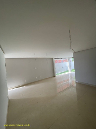 Imagem Imóvel com 4 Quartos à Venda, 220 m² em Catu De Abrantes (abrantes) - Camaçari Imagem Imóvel com 4 Quartos à Venda, 220 m² em Catu De Abrantes (abrantes) - Camaçari