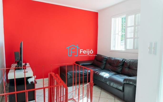 Imagem Casa com 3 Quartos à Venda, 197 m² em Teresópolis - Porto Alegre Imagem Casa com 3 Quartos à Venda, 197 m² em Teresópolis - Porto Alegre