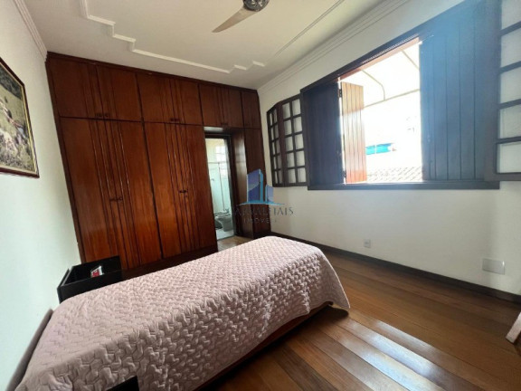 Imagem Casa com 4 Quartos à Venda, 472 m² em Novo Eldorado - Contagem
