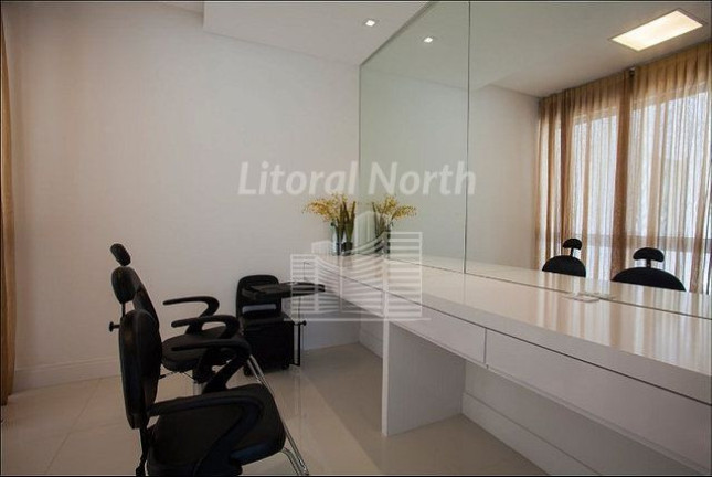 Imagem Apartamento com 3 Quartos à Venda, 138 m² em Centro - Balneário Camboriú Imagem Apartamento com 3 Quartos à Venda, 138 m² em Centro - Balneário Camboriú