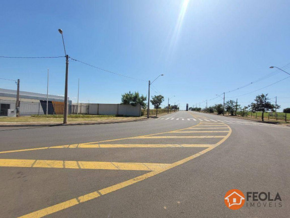 Imagem Terreno à Venda, 2.024 m² em Jardim São Francisco - Nova Odessa Imagem Terreno à Venda, 2.024 m² em Jardim São Francisco - Nova Odessa