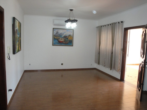 Imagem Casa com 3 Quartos à Venda, 490 m² em Vila Santa Luzia - Bauru