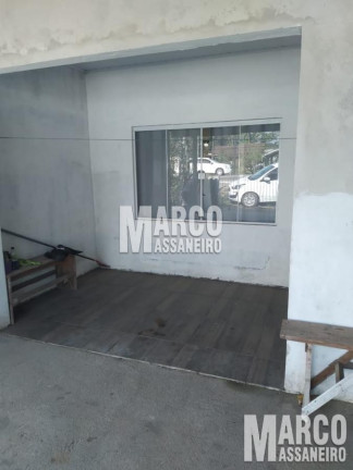 Imagem Casa com 3 Quartos à Venda, 269 m² em Centro - Araquari Imagem Casa com 3 Quartos à Venda, 269 m² em Centro - Araquari