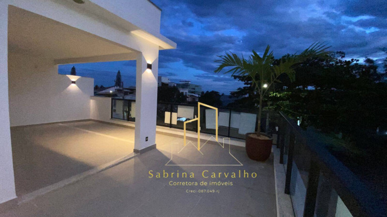 Imagem Casa com 3 Quartos à Venda, 200 m² em Costazul - Rio Das Ostras Imagem Casa com 3 Quartos à Venda, 200 m² em Costazul - Rio Das Ostras